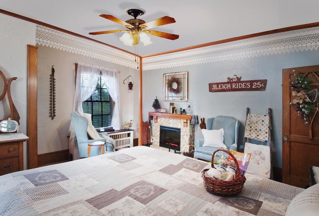 Almost Heaven Bed&Breakfast Waynesville Buitenkant foto