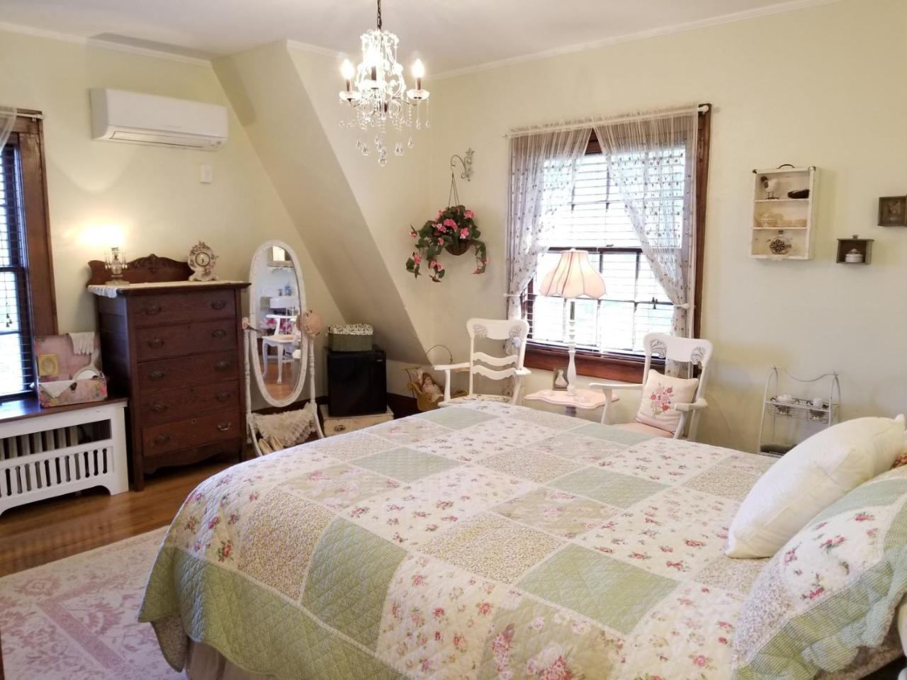 Almost Heaven Bed&Breakfast Waynesville Buitenkant foto